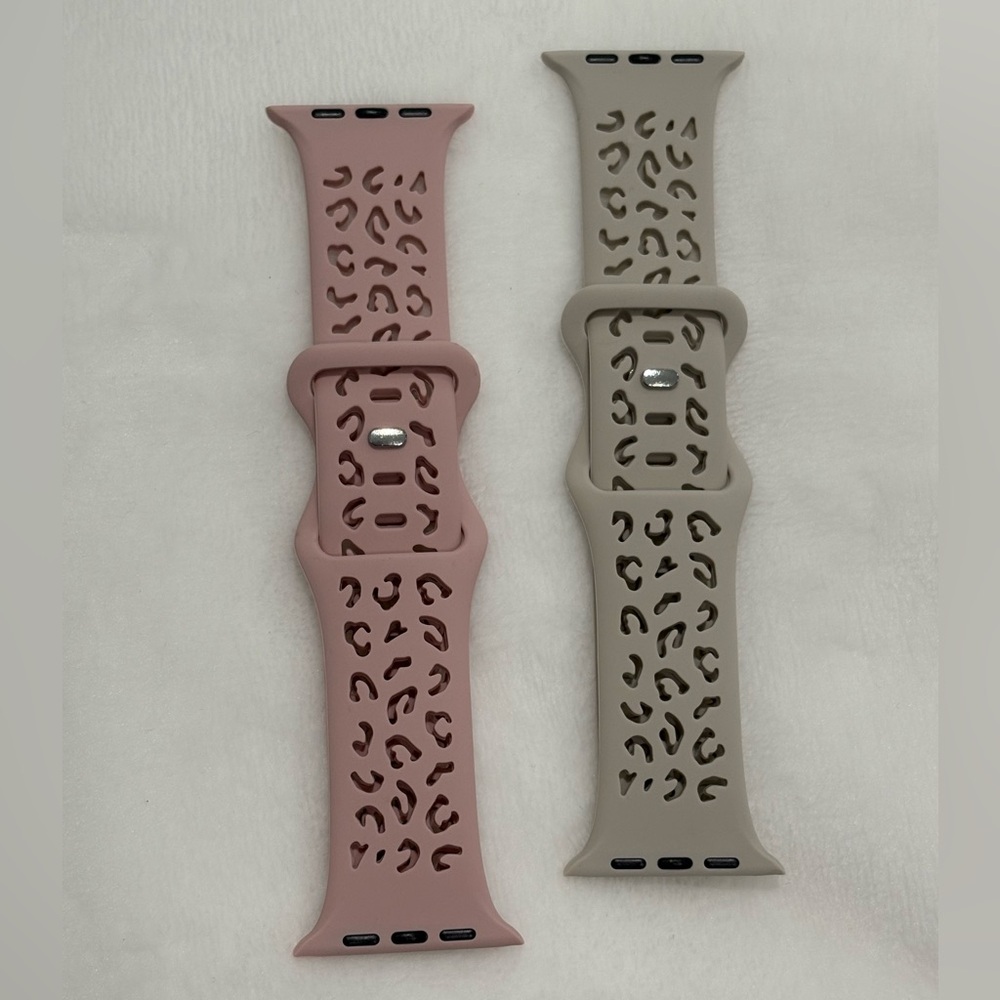 🆕 Leopard Print Apple Watch Bands in Pink and Gray 42/44mm